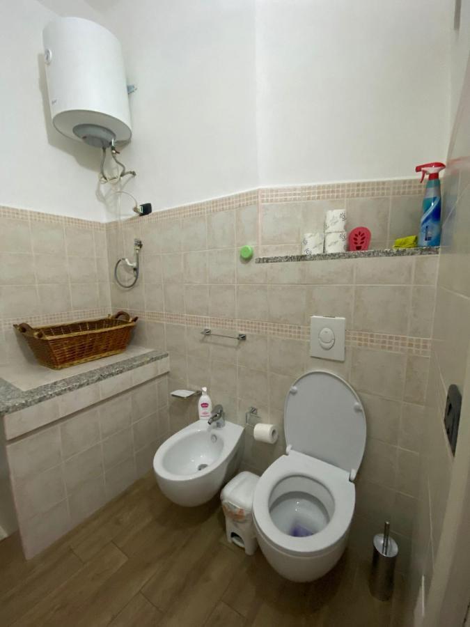 La Casa Di Sara Apartment Nuoro  Phòng bức ảnh