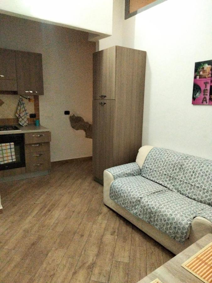 La Casa Di Sara Apartment Nuoro  Ngoại thất bức ảnh