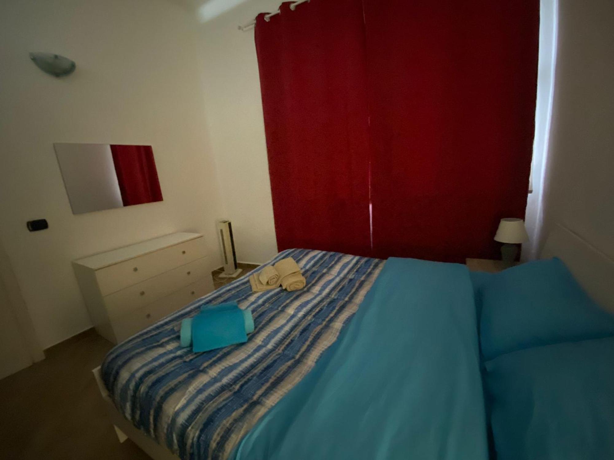 La Casa Di Sara Apartment Nuoro  Phòng bức ảnh